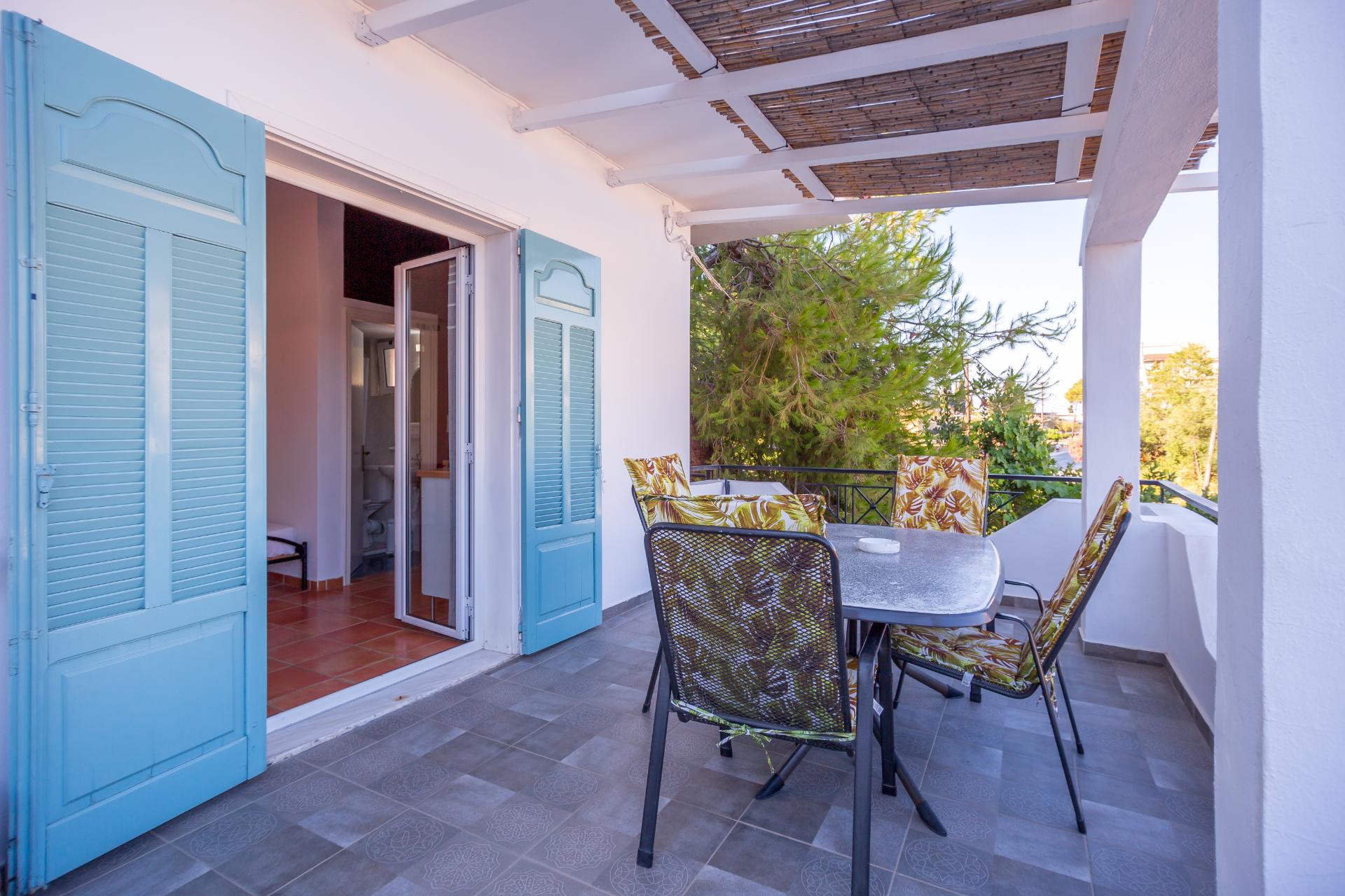 to konaki alykes zakynthos zante