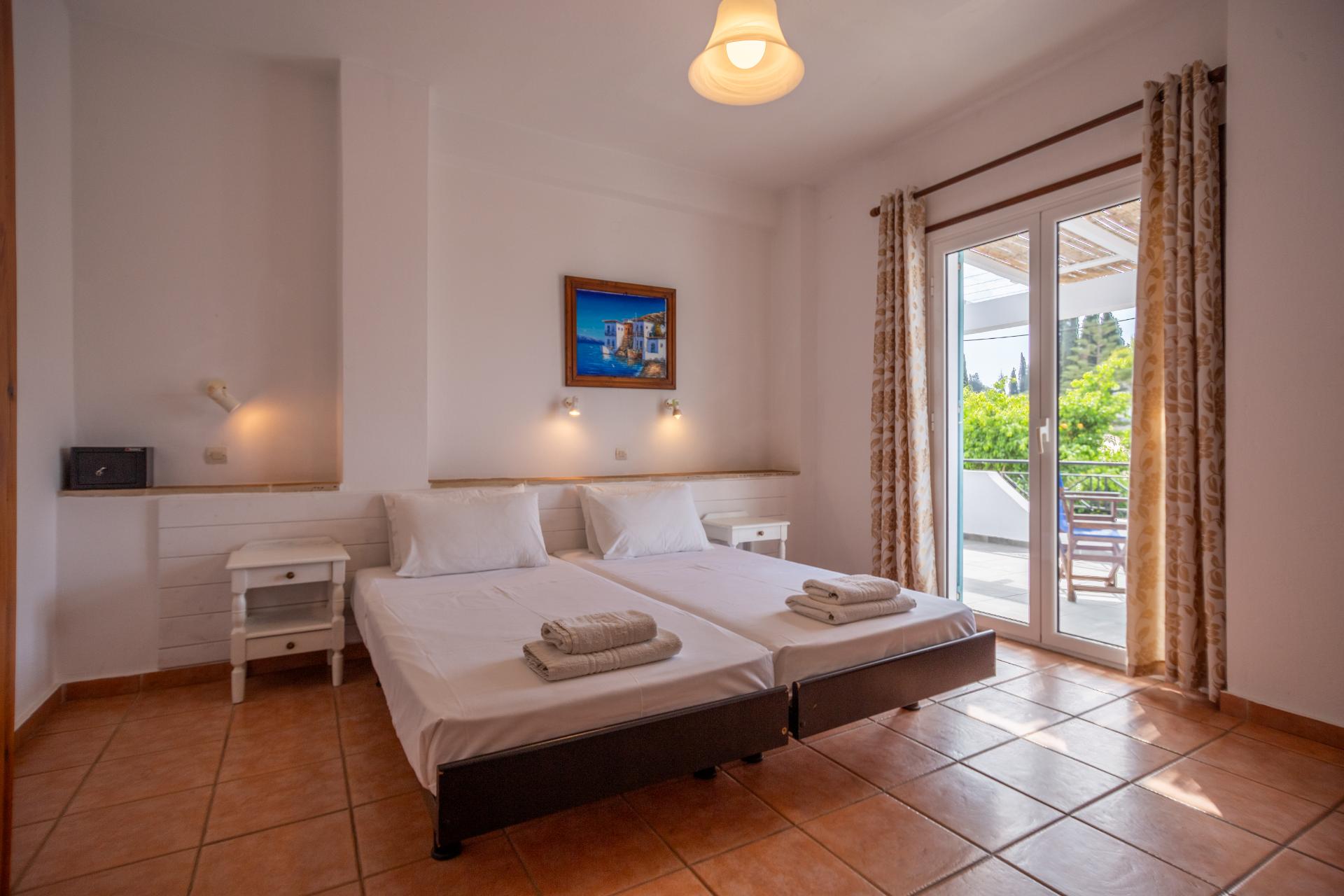 to konaki alykes zakynthos zante